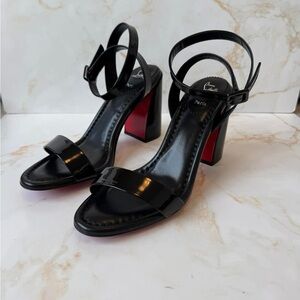 CHRISTIAN LOUBOUTIN
Miss Sabina